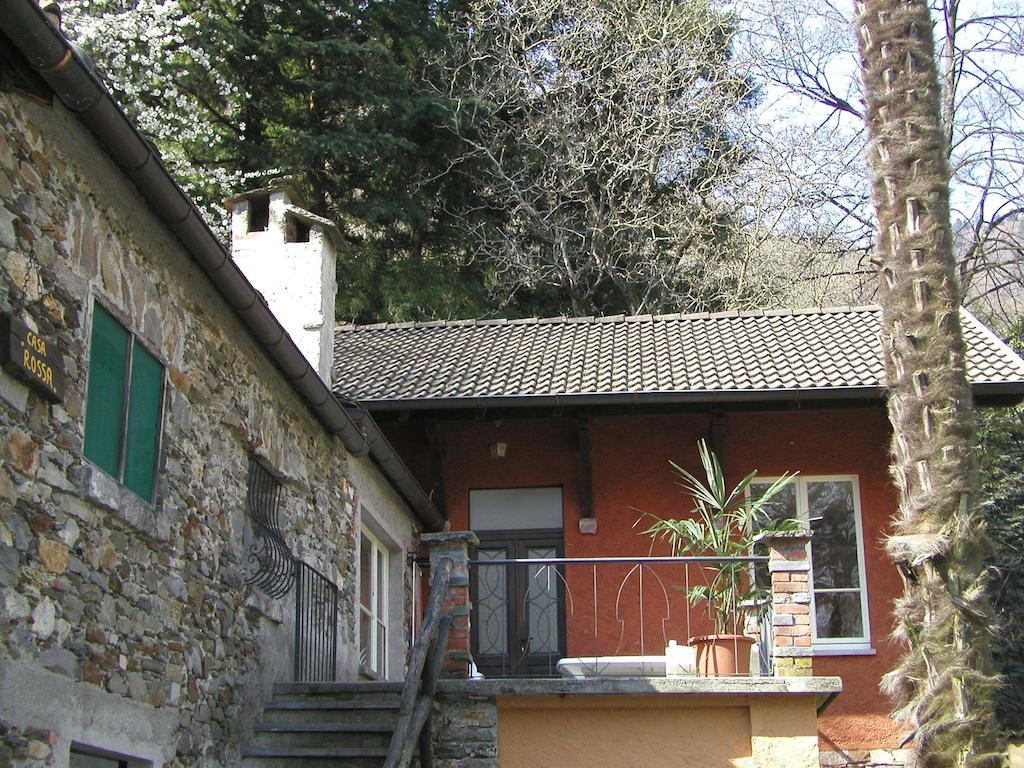 Camping & Resort Valle Romantica Канобио Екстериор снимка