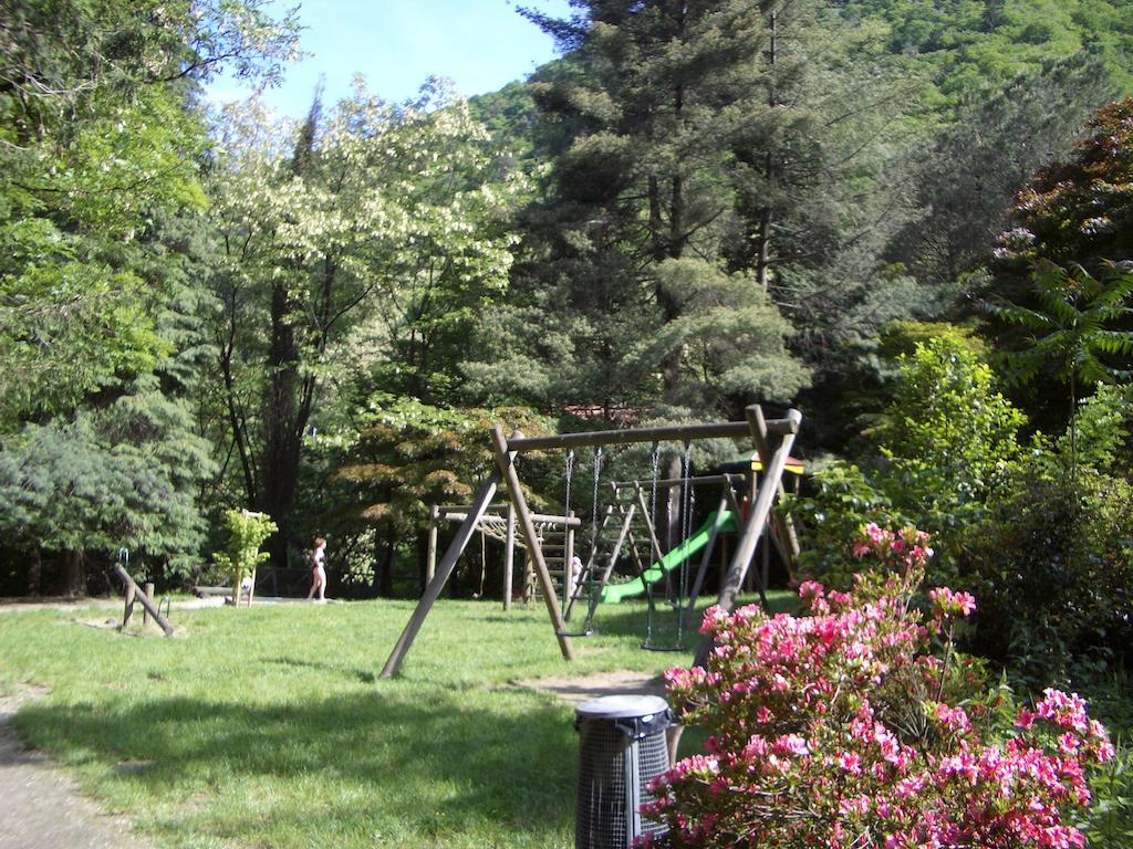 Camping & Resort Valle Romantica Канобио Екстериор снимка